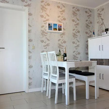 In Nahe Meeresstrand, Cleaning Included Apartment