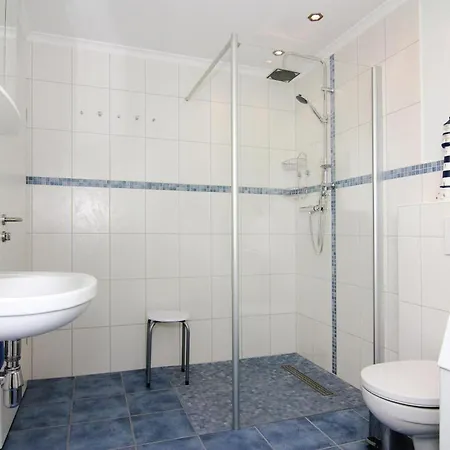 In Nahe Meeresstrand, Cleaning Included Apartment Zinnowitz